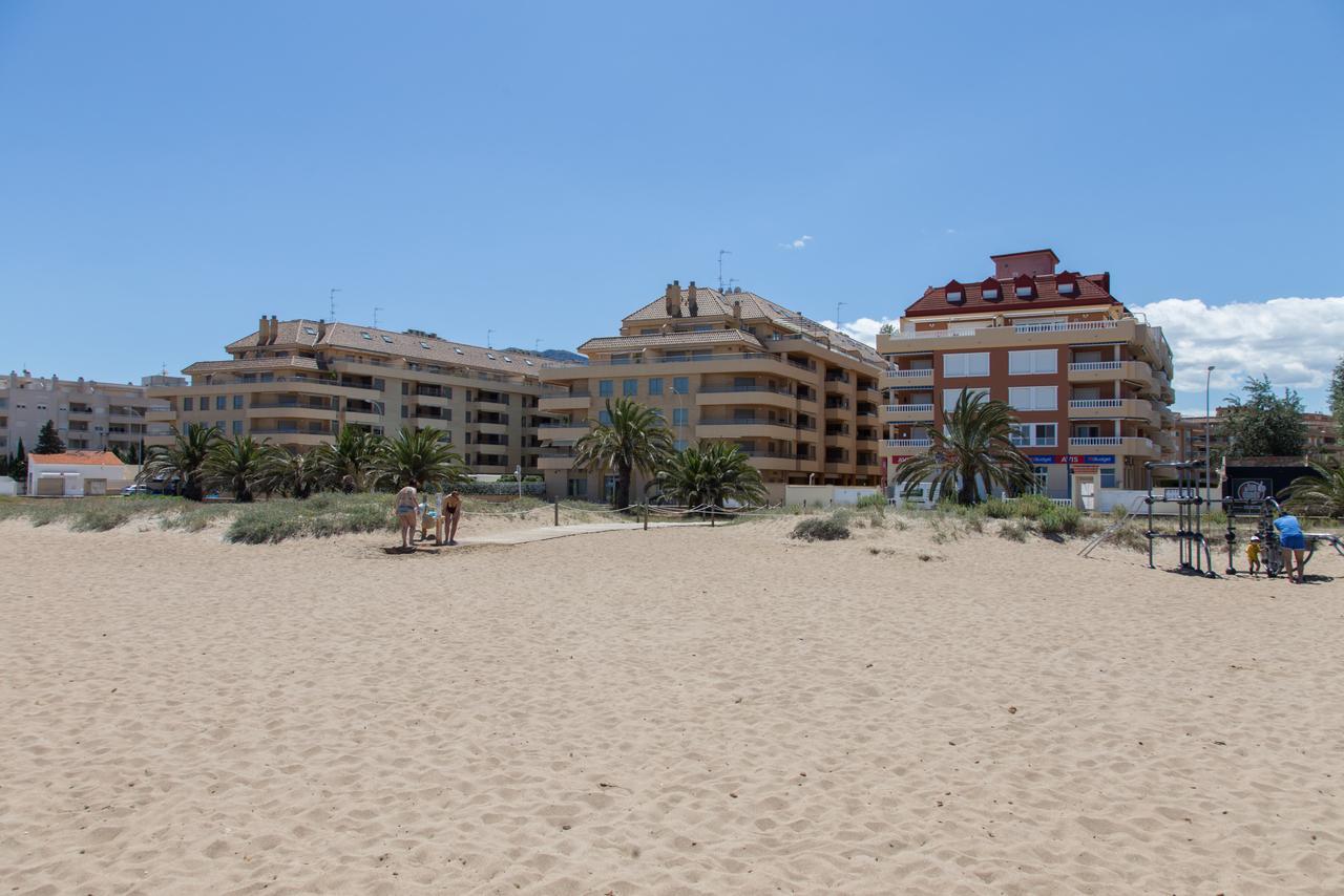 Denia Front Beach Apartment Exterior photo