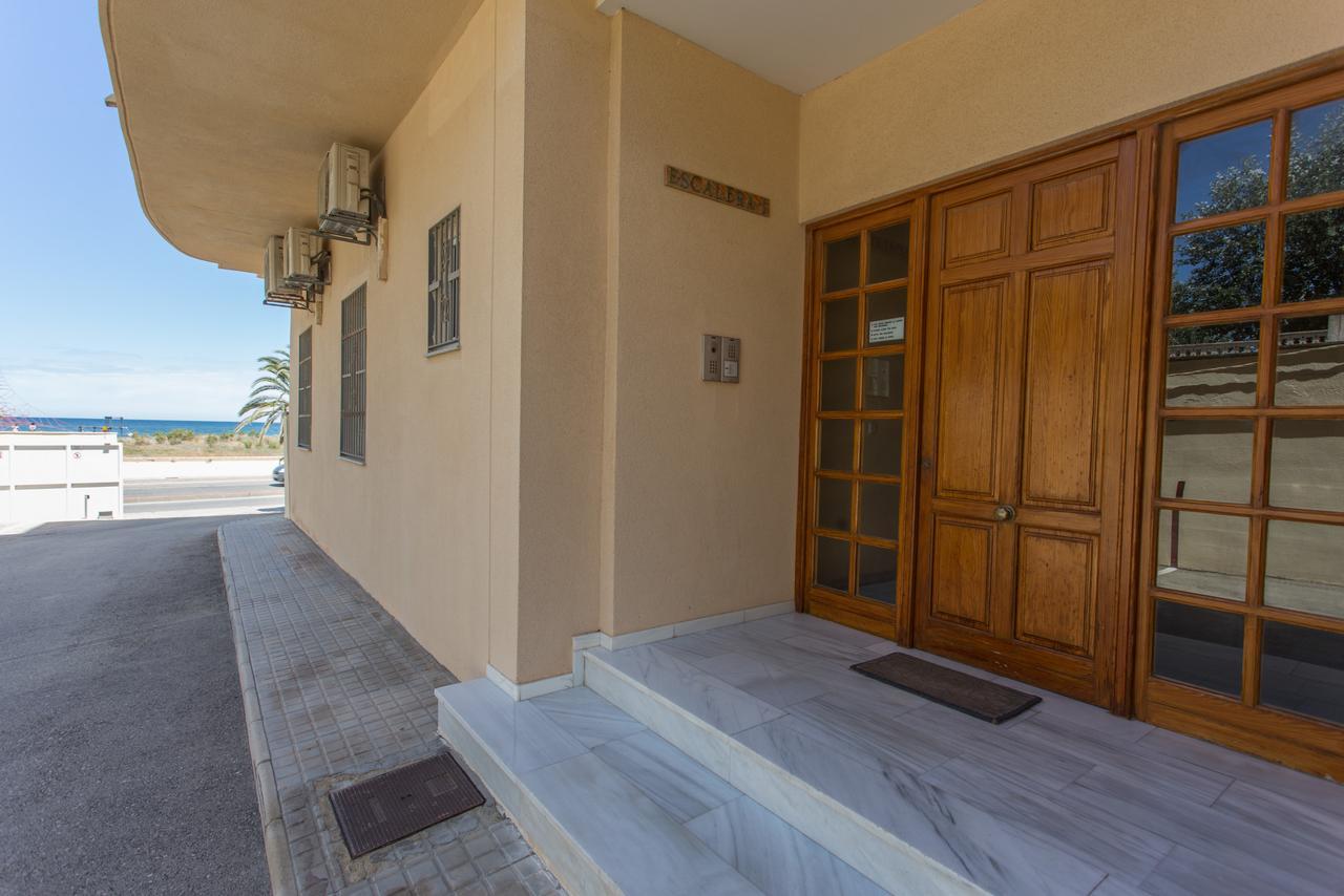 Denia Front Beach Apartment Exterior photo